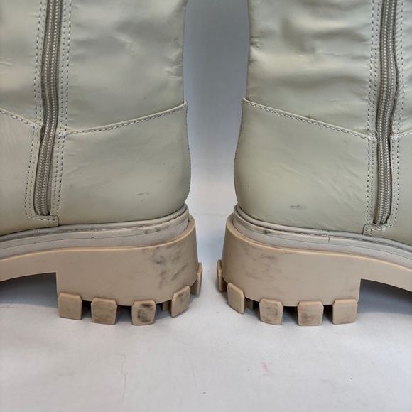 SCHUTZ womens Juany Eggshell Lug Sole side zip Combat & Moto Boots size 8.5 - Picture 9 of 14